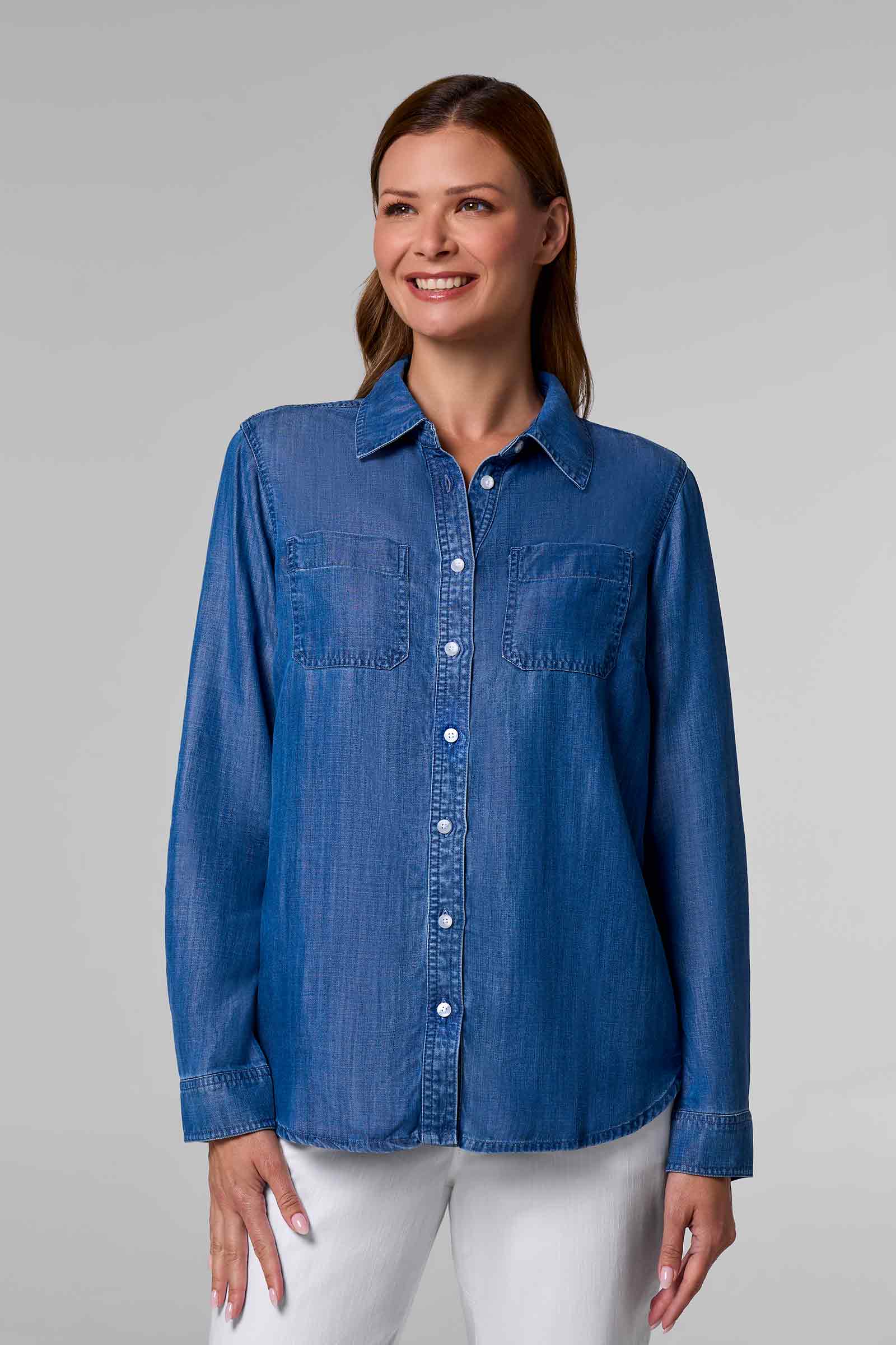 Coolibar Women's Light Indigo Chambray Shirt, Relaxed Fit, XL, image size:1600x2400