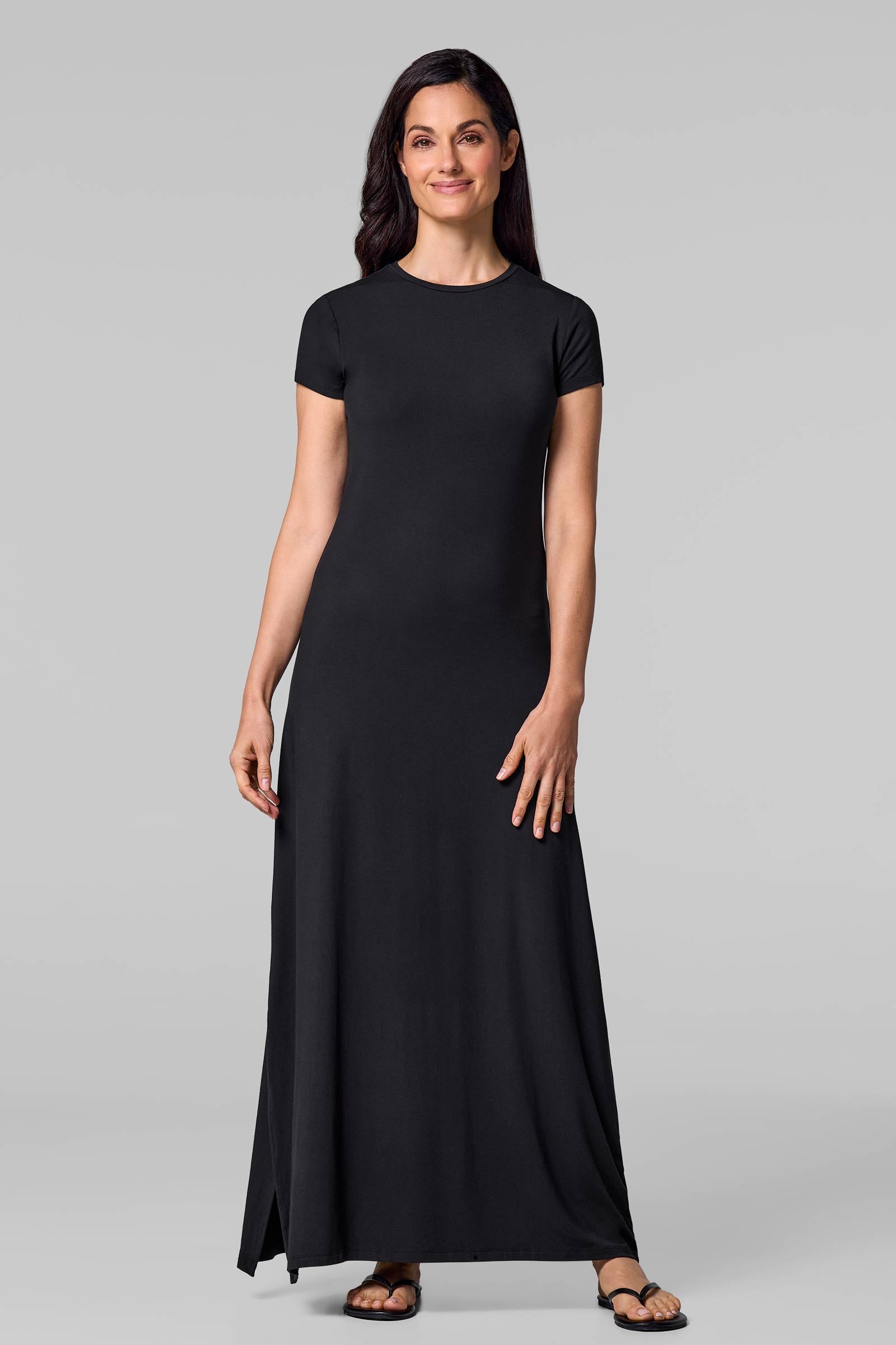 Women's Dounelle Fitted Maxi Dress | Black | UPF 50+ | Coolibar Women's Dounelle Fitted Maxi Dress | Black | UPF 50+ | Coolibar
