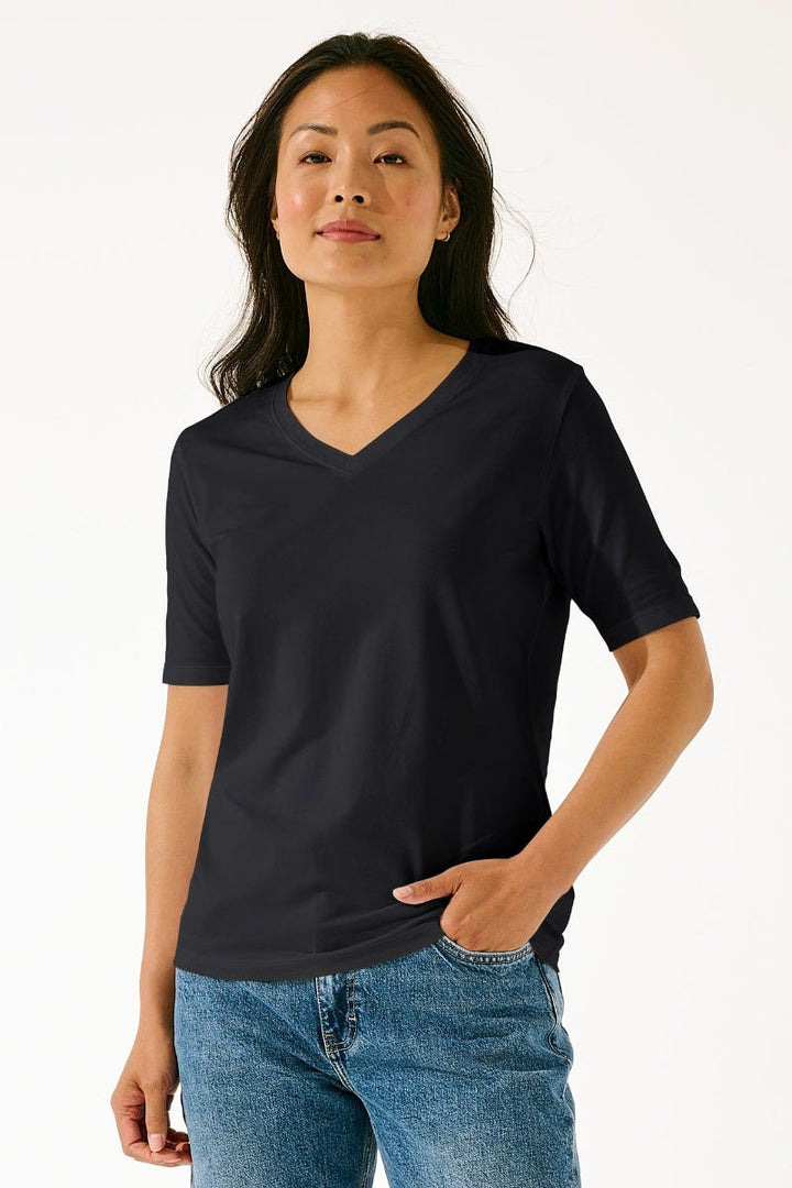 Women's Morada Everyday Short Sleeve V-Neck T-Shirt UPF 50+