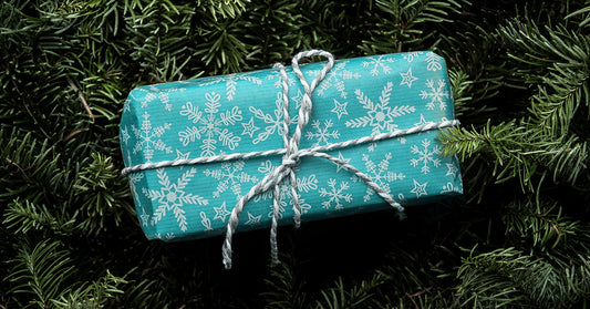 Top 10 Favorite Holiday Gifts by the Coolibar Team