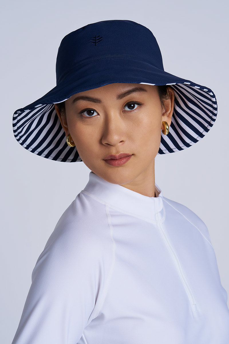 Women's Ariel Reversible Chlorine Resistant Pool Hat | White/Navy