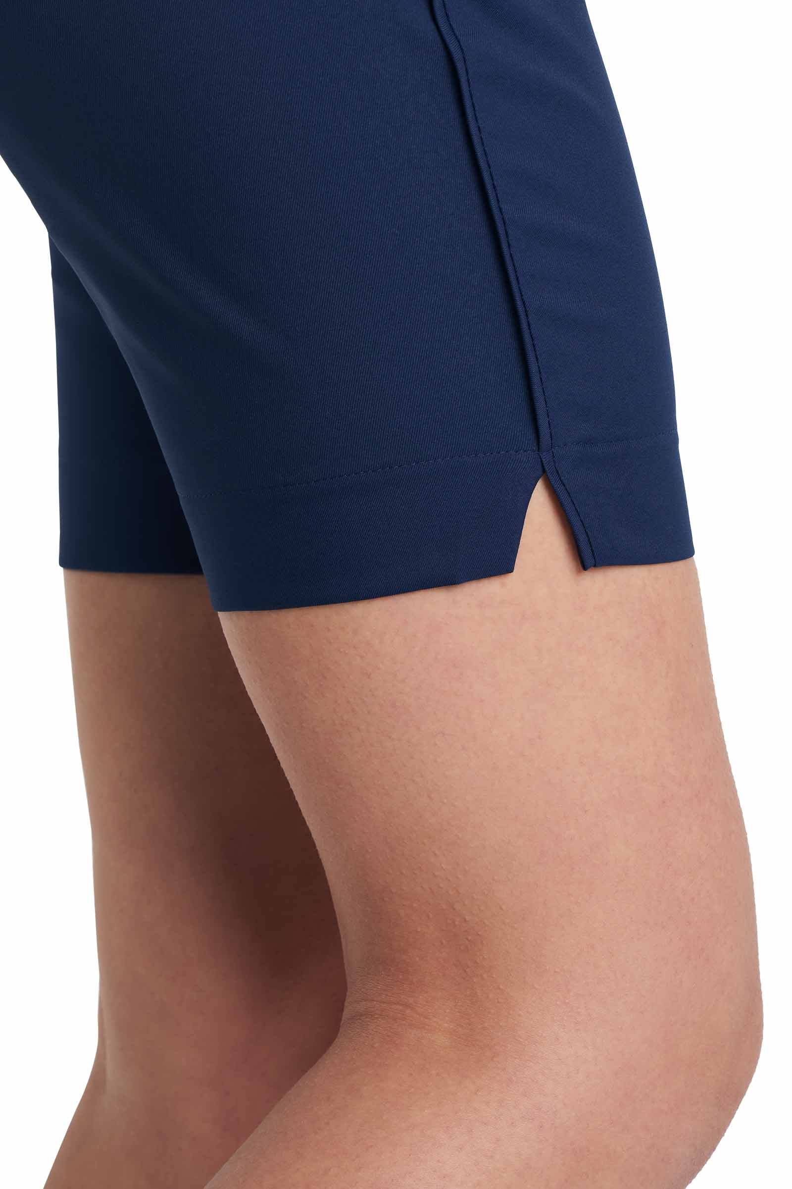 Women's Valorus Golf Shorts | Navy UPF 50+