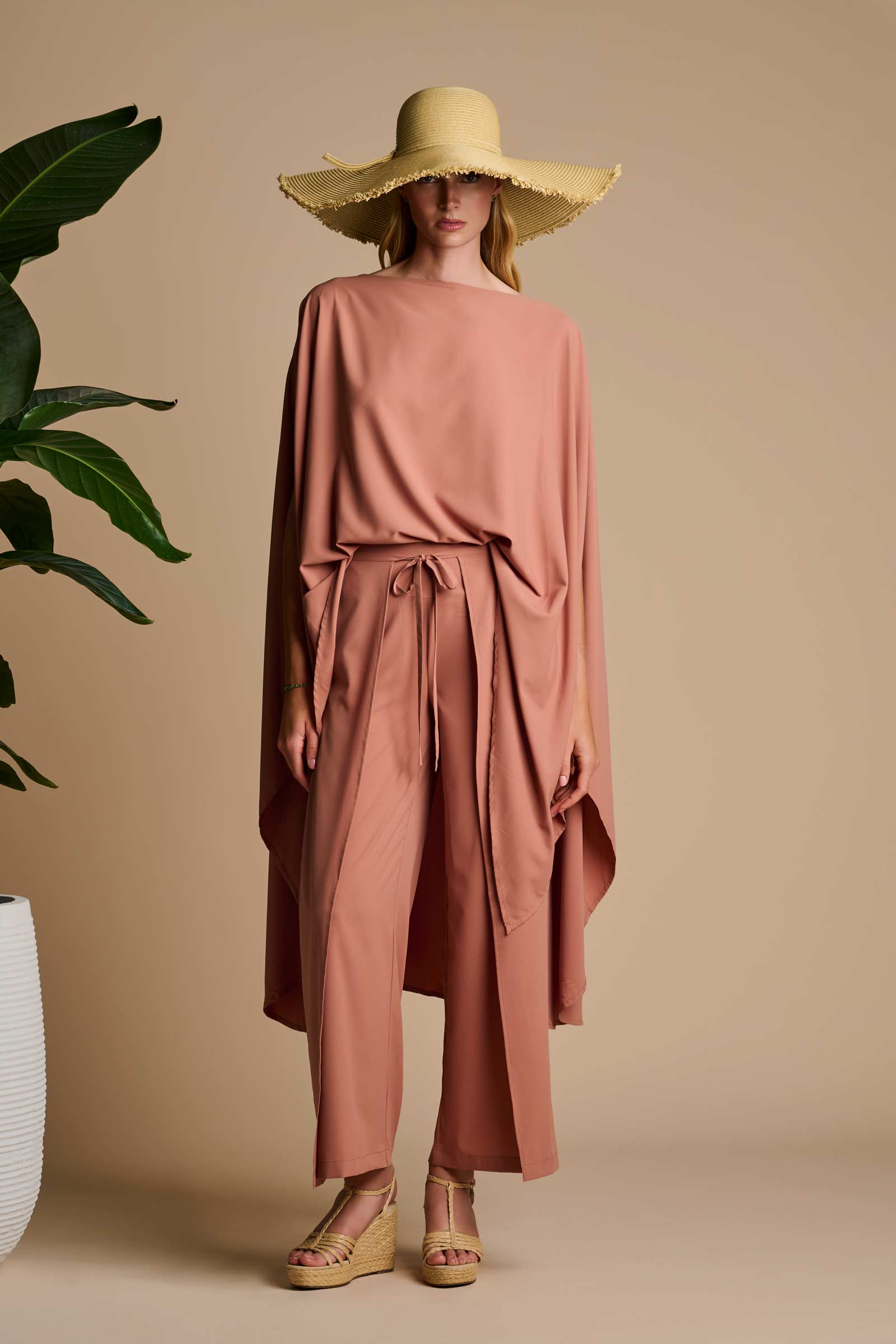 Hydra Sun Poncho | Mocha Mousse UPF 50+