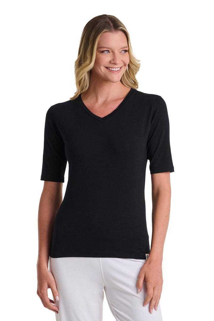 Women's Fitted V-Neck Short Sleeve T-Shirt | Black