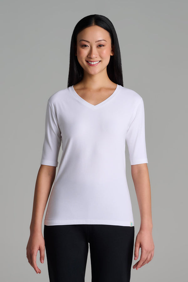 Women's Morada Fitted V-Neck Short Sleeve T-Shirt | White