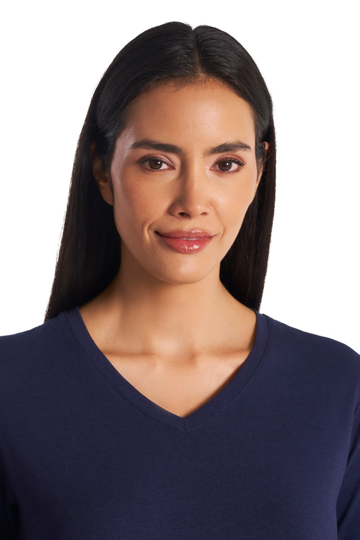 Women's Fitted V-Neck Short Sleeve T-Shirt | Navy